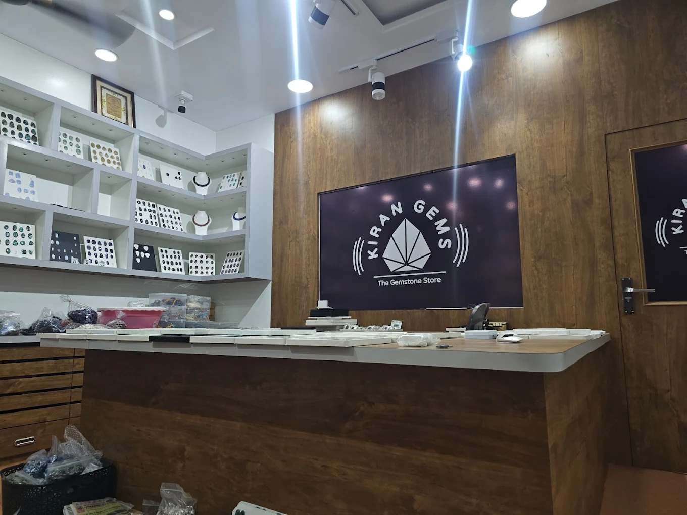 Kiran gemstone